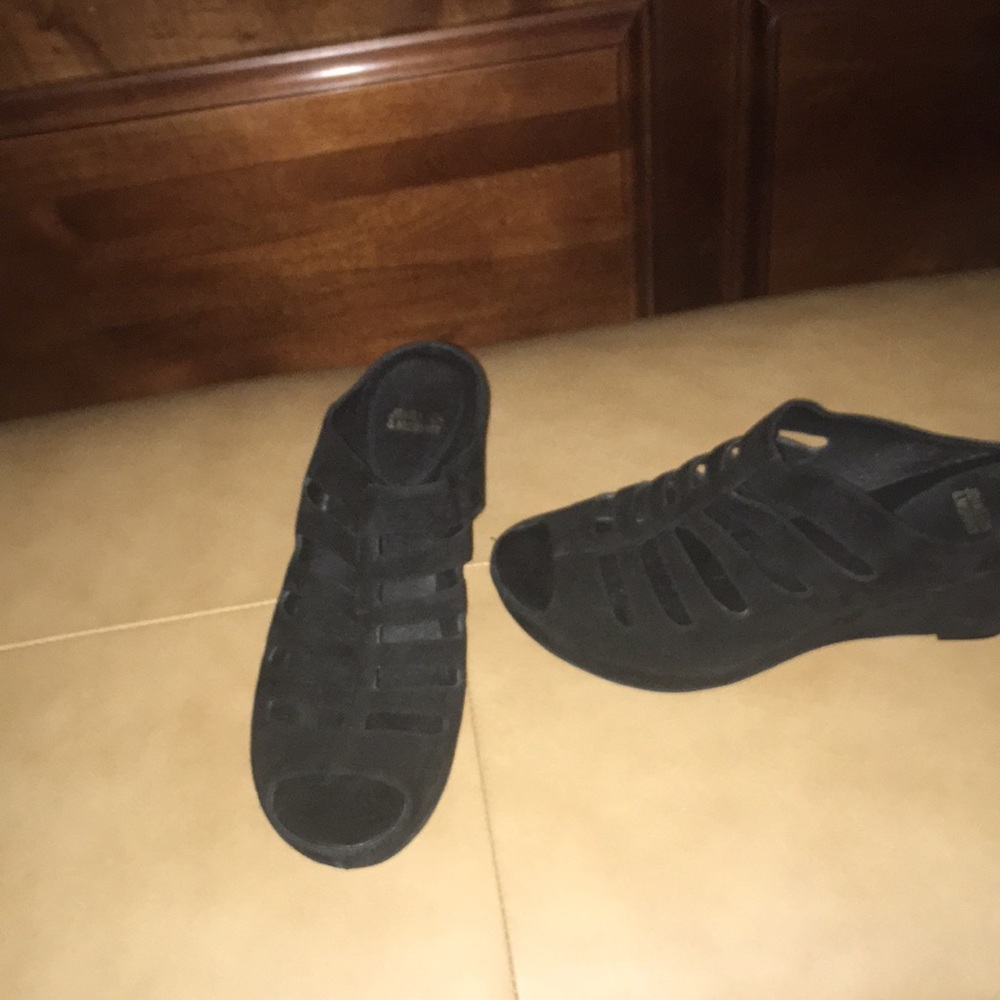 Johnston & Murphy Suede wedge Sandals